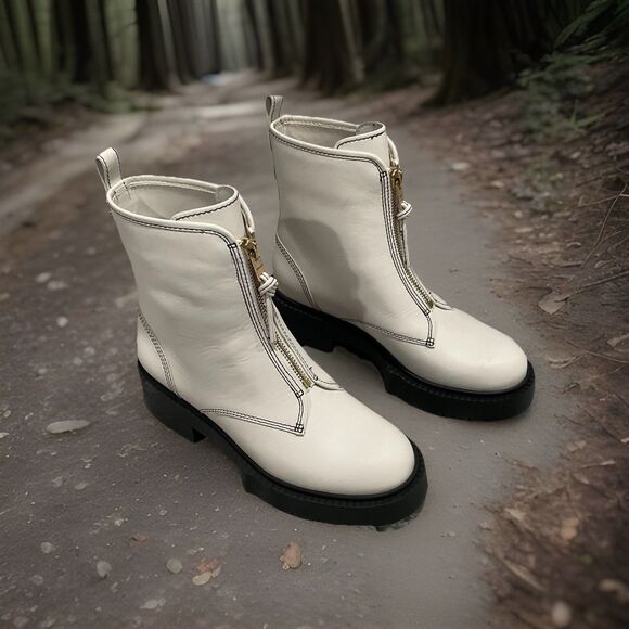 Coach Liza Leather Bootie White 5B - Picture 2 of 12